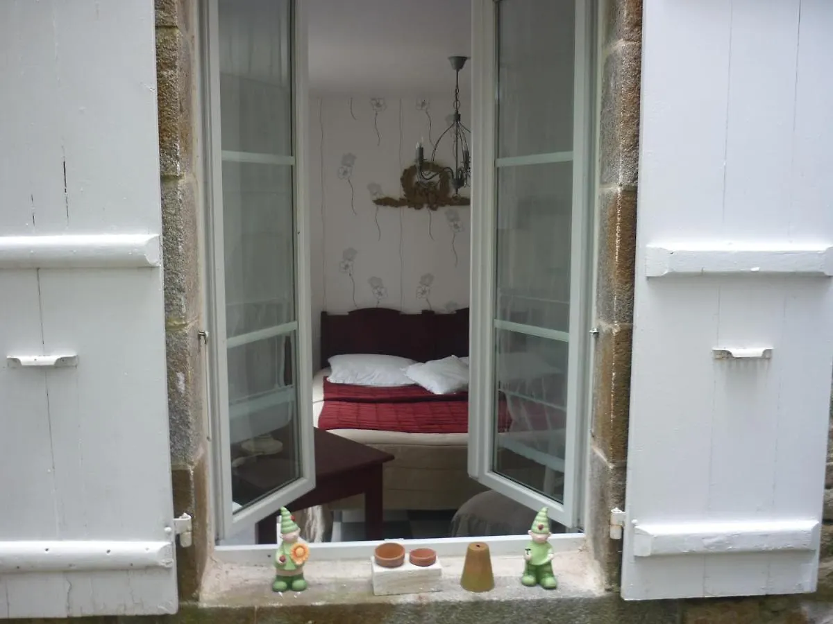 Bed & Breakfast La Maison De Claire Val-Couesnon
