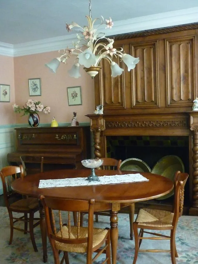La Maison de Claire Val-Couesnon France